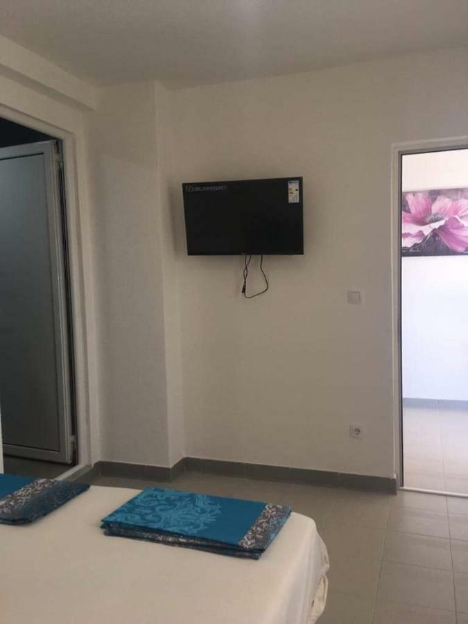Apartmani Sutomore Ngoại thất bức ảnh